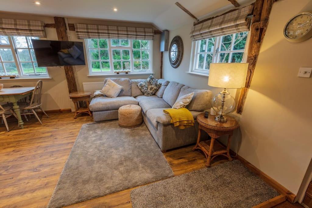 Halfmoon Lodge @ Knights Hole Wheelchair Access Cranbrook Exteriér fotografie